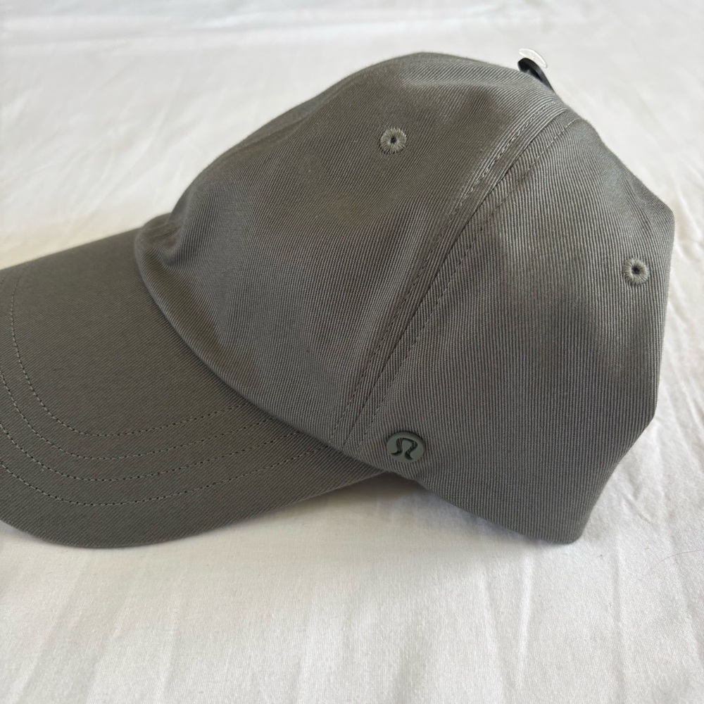 Lululemon Classic Unisex Ball Cap GRSG Gray Sage Green Logo Size S/M - Picture 5 of 5